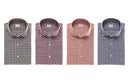 Camicia in flanella a quadri e t-shirt: i look più caldi dell’autunno