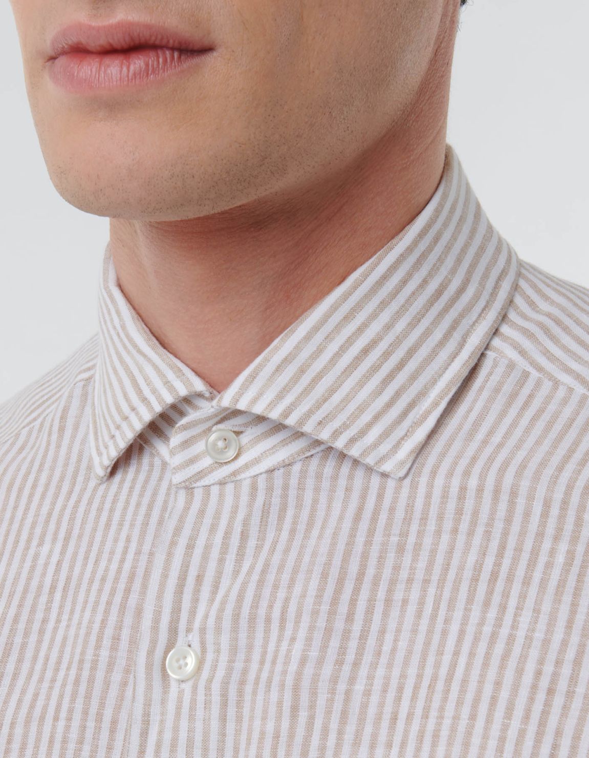 Camisa Cuello italiano abierto Rayas Lino Beige Evolution Classic Fit 2