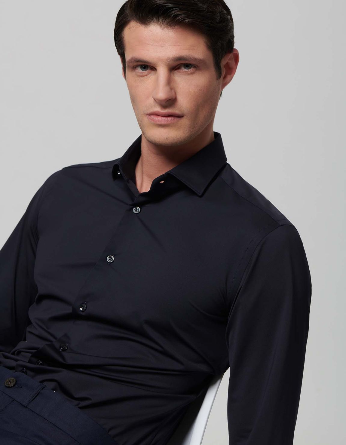 Camisa Cuello francés pequeño Liso Texturizado Azul marino Evolution Classic Fit 1