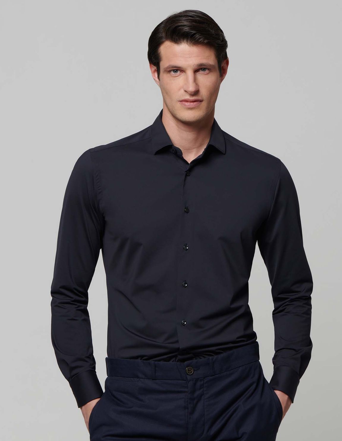 Camisa Cuello francés pequeño Liso Texturizado Azul marino Evolution Classic Fit 5