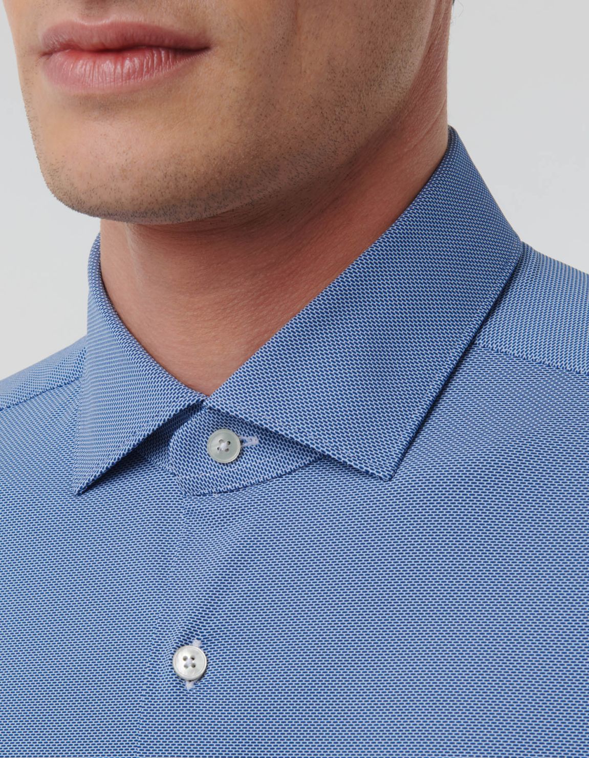 Blue Textured Pattern Shirt Collar small cutaway Evolution Classic Fit 2