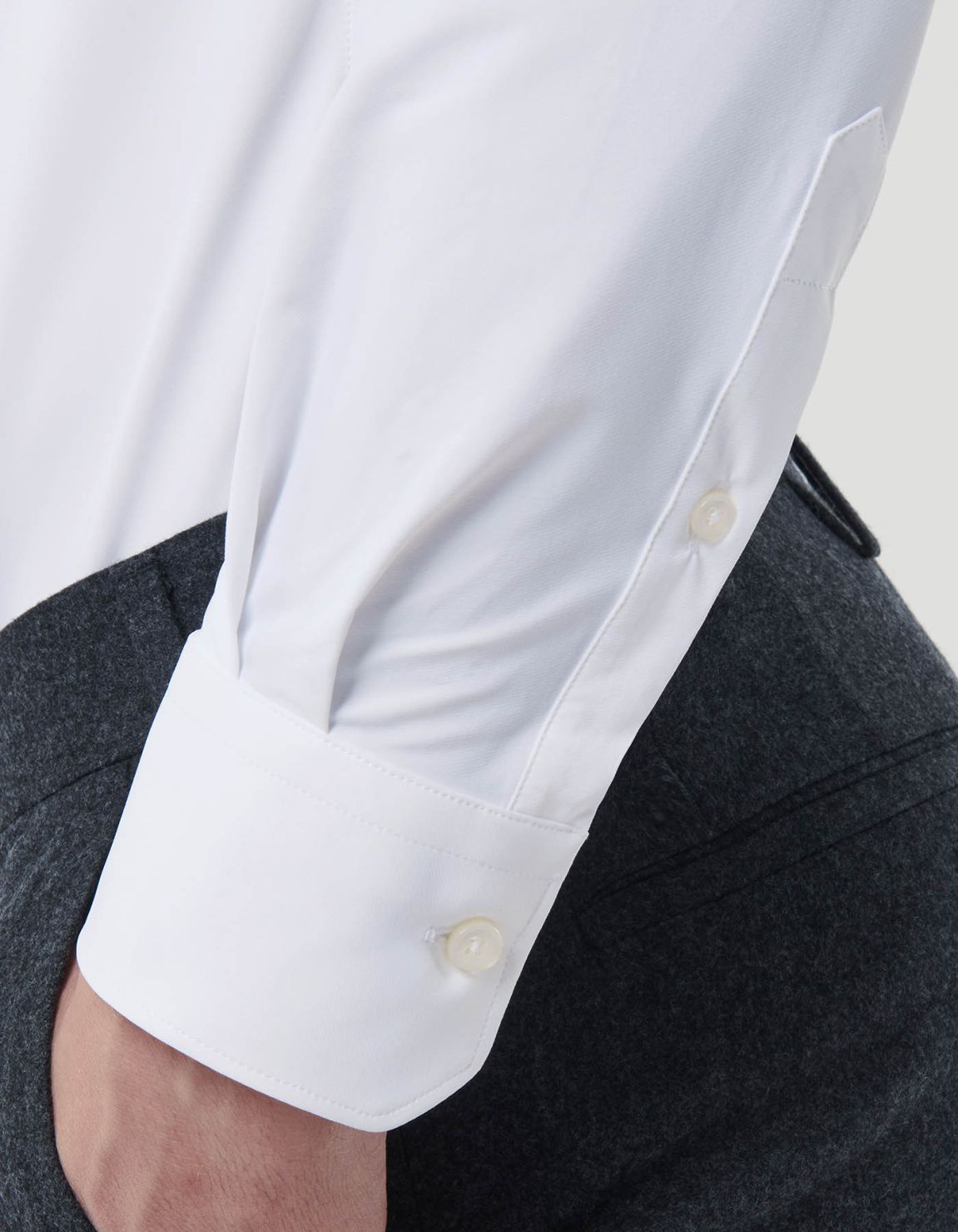 White Twill Solid colour Shirt Collar small cutaway Slim Fit 5