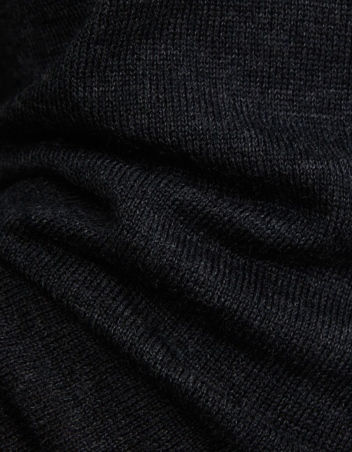 Sweater Dark Grey Fine 18 gauge merino wool yarn Regular Fit 2