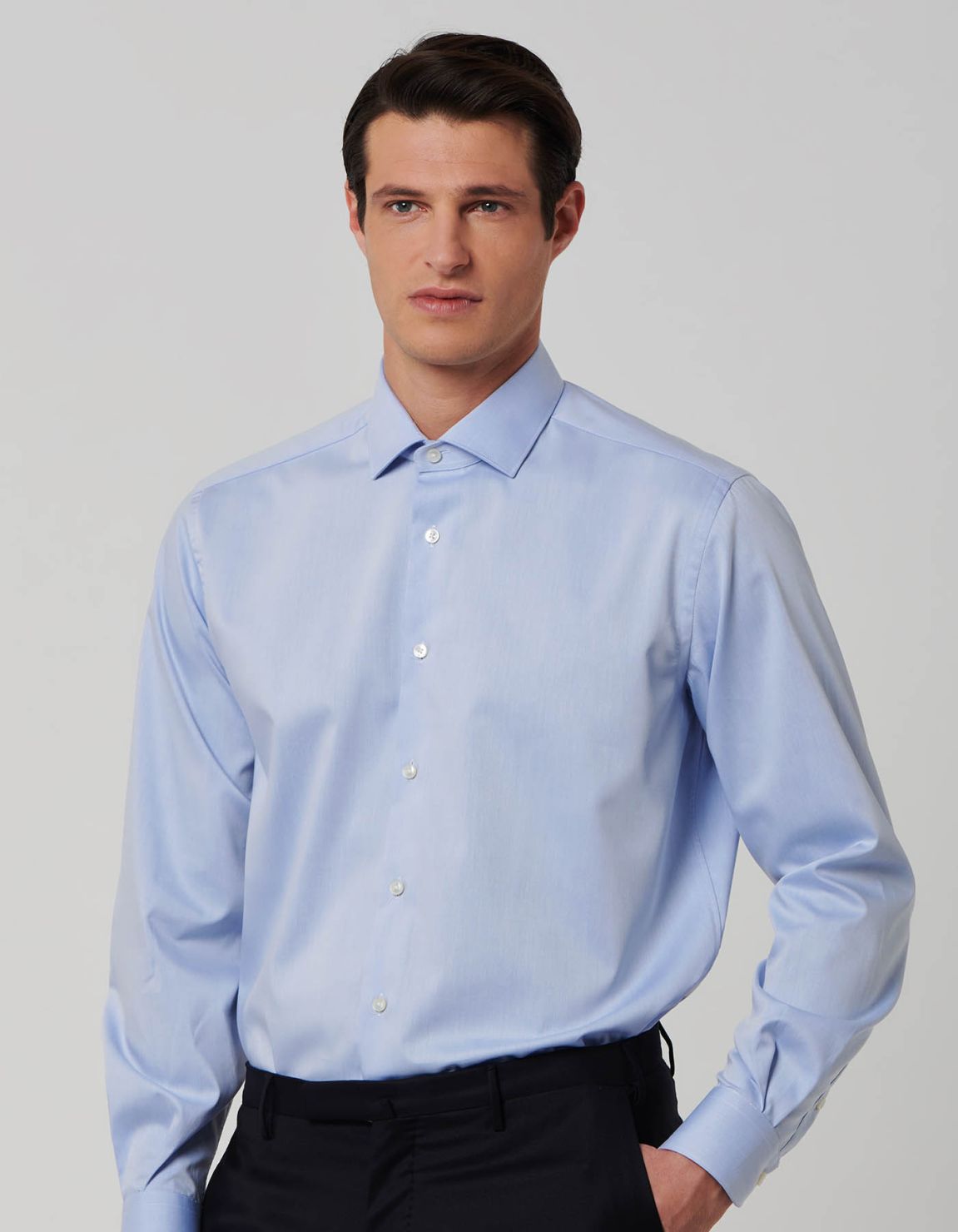 Light Blue Twill Solid colour Shirt Collar small cutaway for Male - Xacus