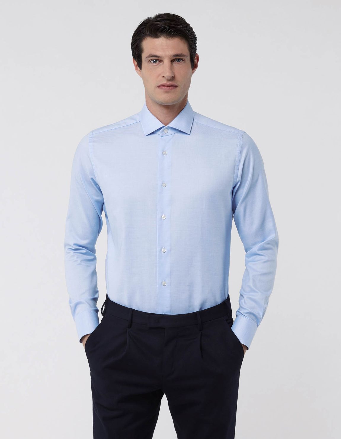 Camisa Cuello francés pequeño Liso Oxford Celeste Tailor Custom Fit 3