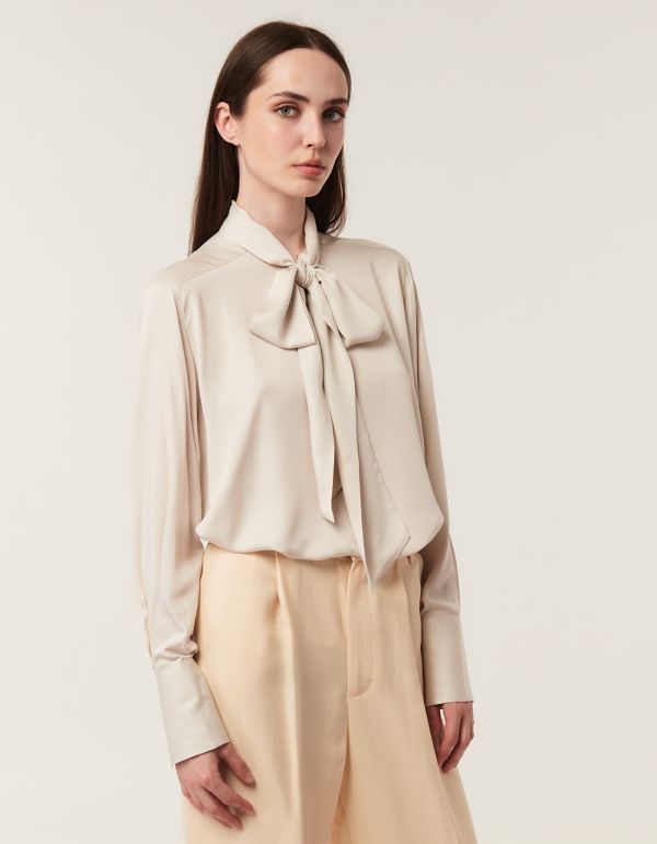 Blouse Off-white Viscose Solid colour Over